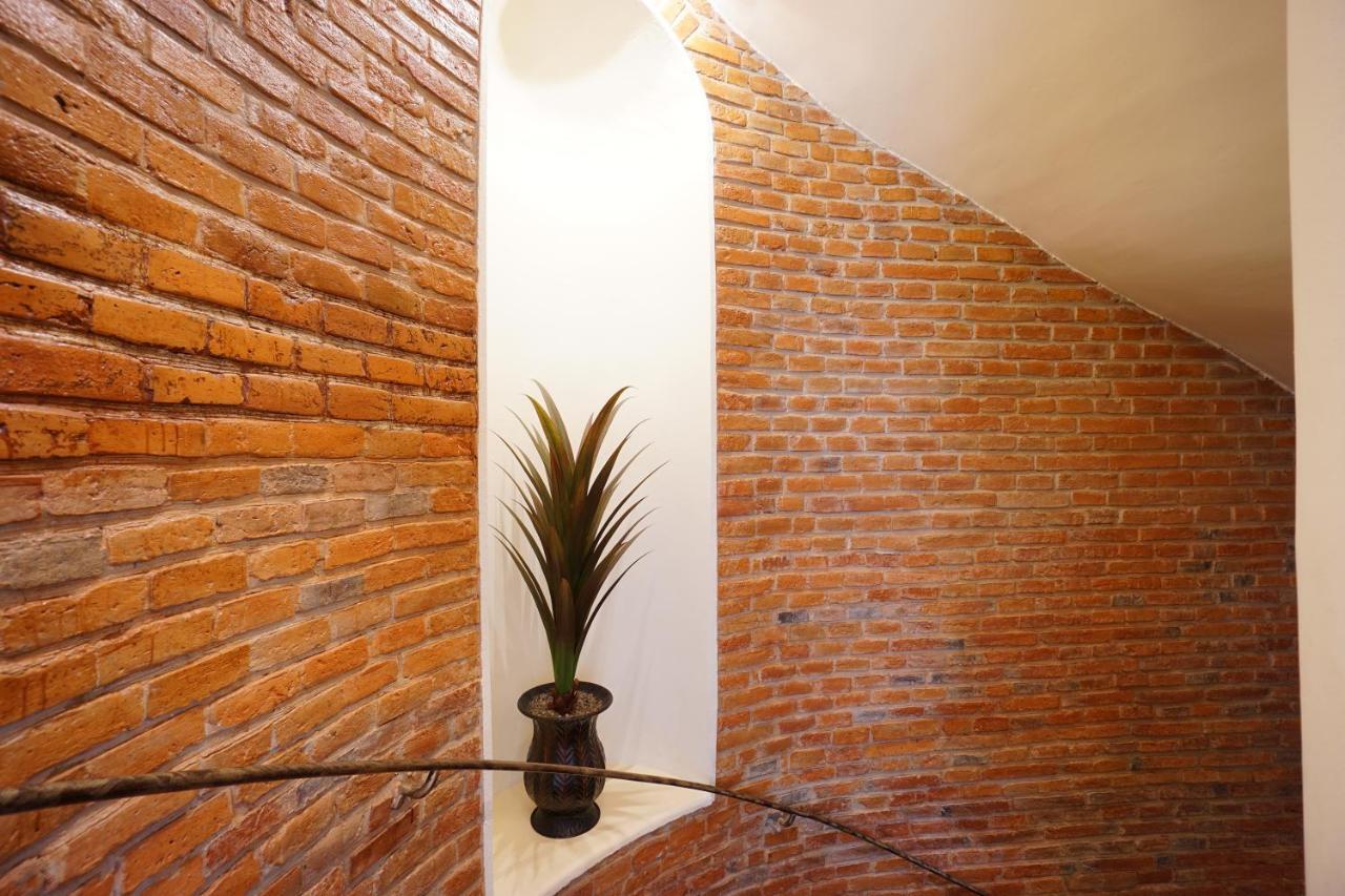Casa De Vis, Brasov Old City Centre Apartment Luaran gambar